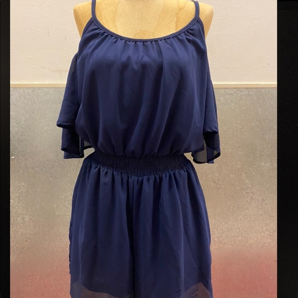 Romper/dress - Picture 2 of 5